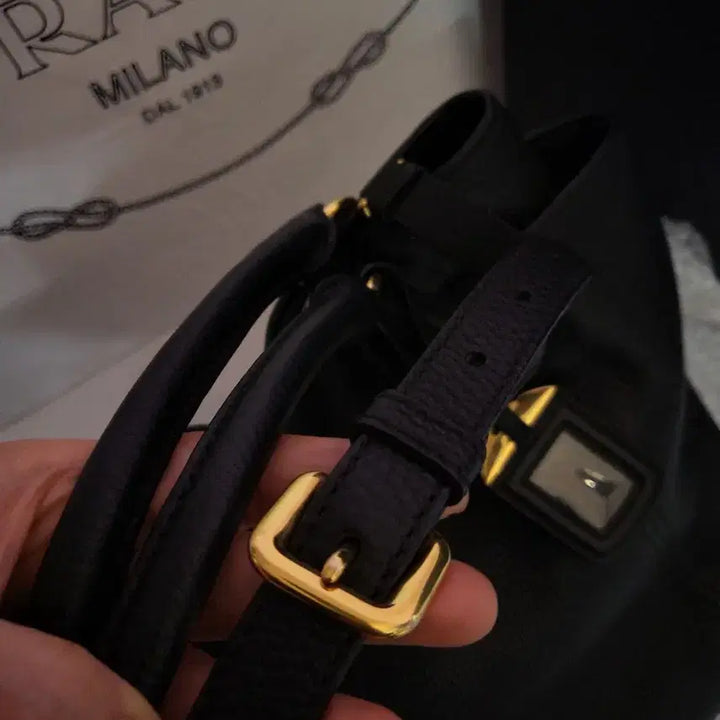 [BUNJANG] Prada Vitello Tote &amp; Cross Bag / 프라다 비텔라 토트 &amp; 크로스 백