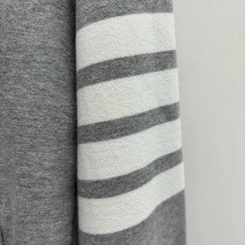 [BUNJANG] Thom Browne Armband Hooded Zip-up / [6]톰브라운 사선완장 후드집업