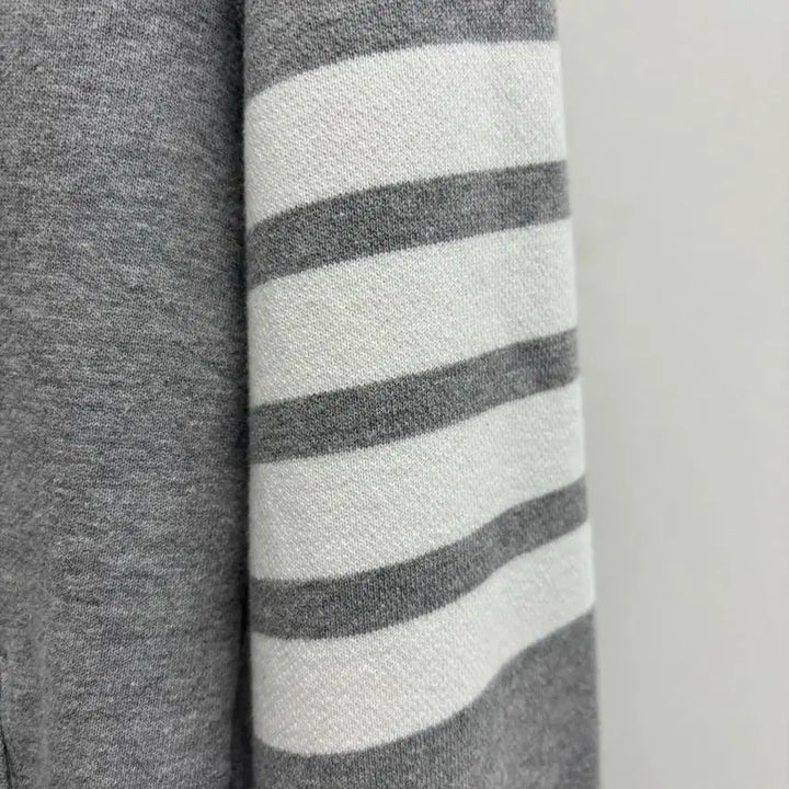 [BUNJANG] Thom Browne Armband Hooded Zip-up / [6]톰브라운 사선완장 후드집업