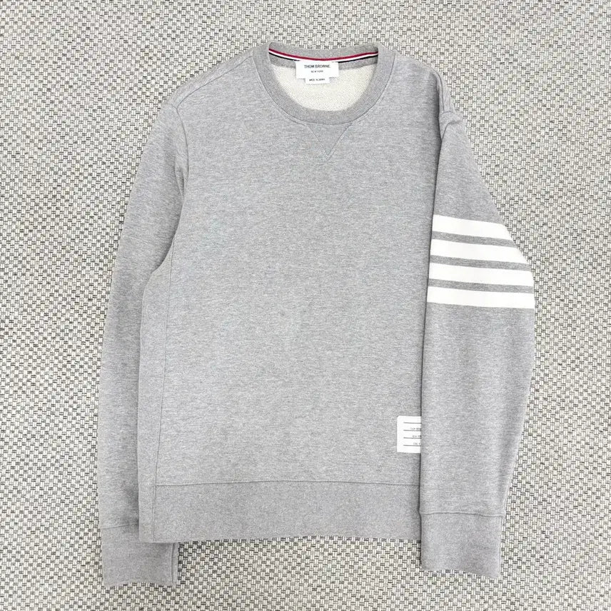 [SOLD OUT] [3]톰브라운 사선완장 맨투맨