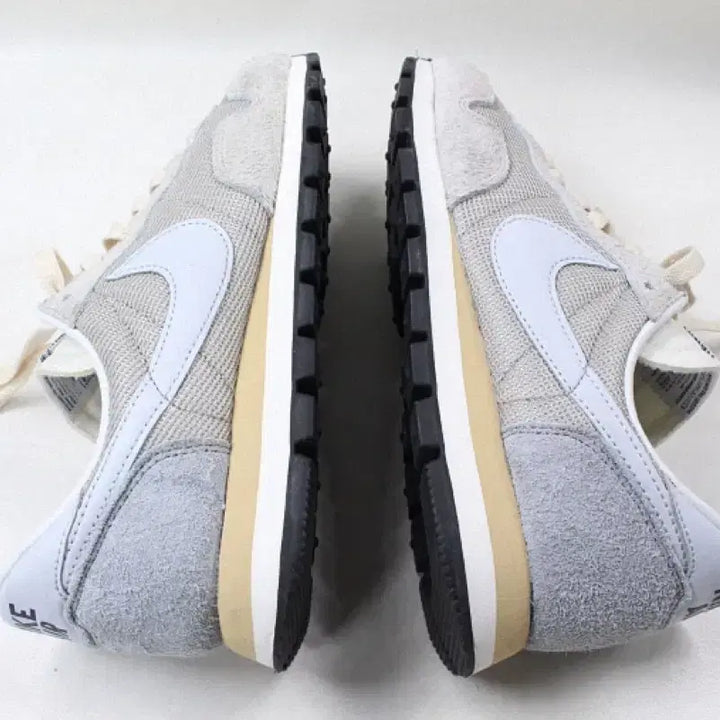 [BUNJANG] Nike Air Pegasus 83 &