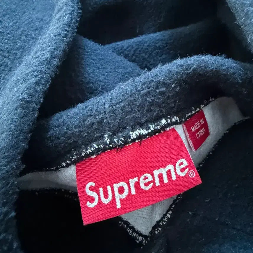 [BUNJANG] Supreme Inside Out Hoodie / 슈프림 인사이드아웃 후드