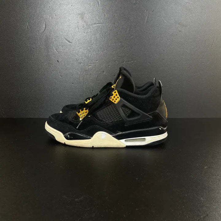[BUNJANG] Nike Jordan 4 Retro Royalty Sneakers / [270] 나이키 조던4 레트로 2016 로열티