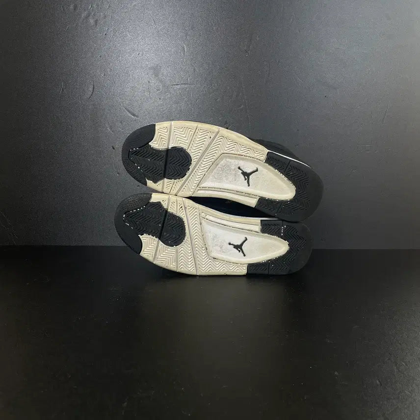 [BUNJANG] Nike Jordan 4 Retro Royalty Sneakers / [270] 나이키 조던4 레트로 2016 로열티
