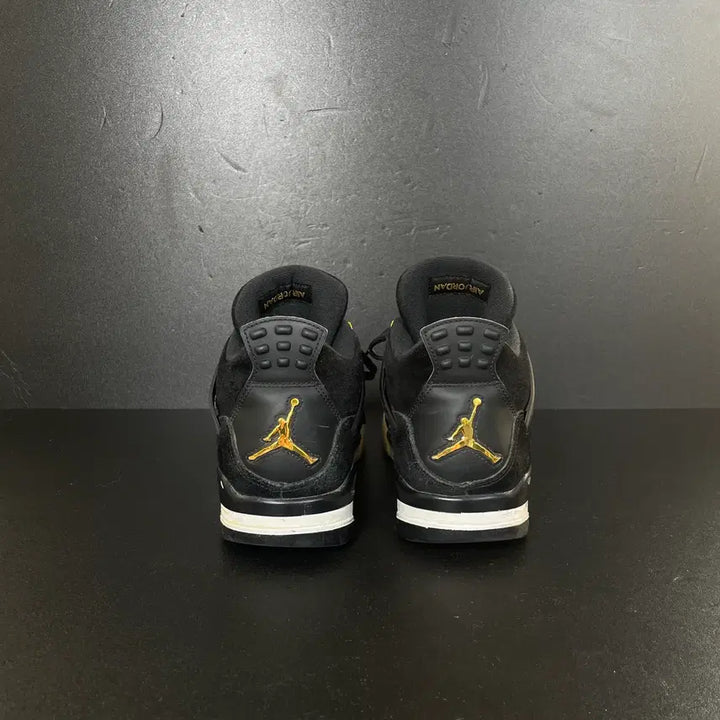 [BUNJANG] Nike Jordan 4 Retro Royalty Sneakers / [270] 나이키 조던4 레트로 2016 로열티