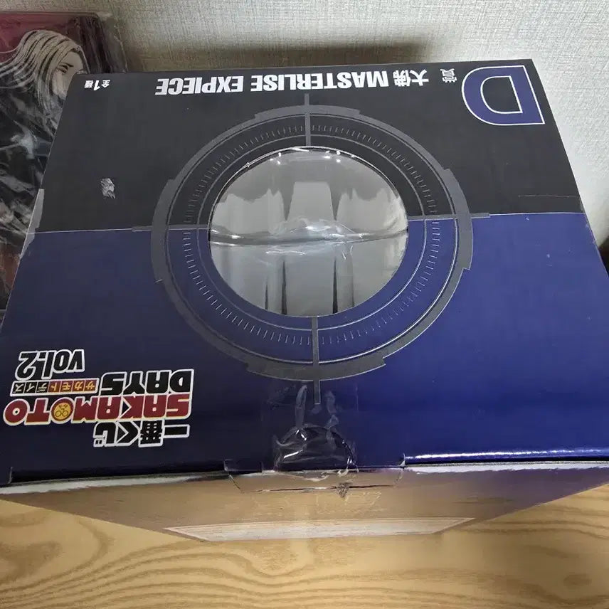 [SOLD OUT] 제일복권 사카모토데이즈 D상 오사라기 피규어 +G상 아크릴 보드 세트