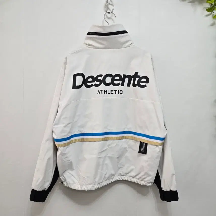 [BUNJANG] Descente Bomber Jacket / 데상트 그라운드  봄버형 자켓