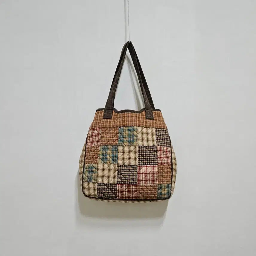 [BUNJANG] Quilted Heart Big Bag / 퀼트 하트 빅가방