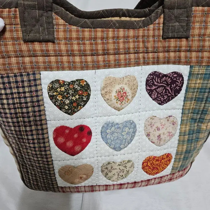 [BUNJANG] Quilted Heart Big Bag / 퀼트 하트 빅가방