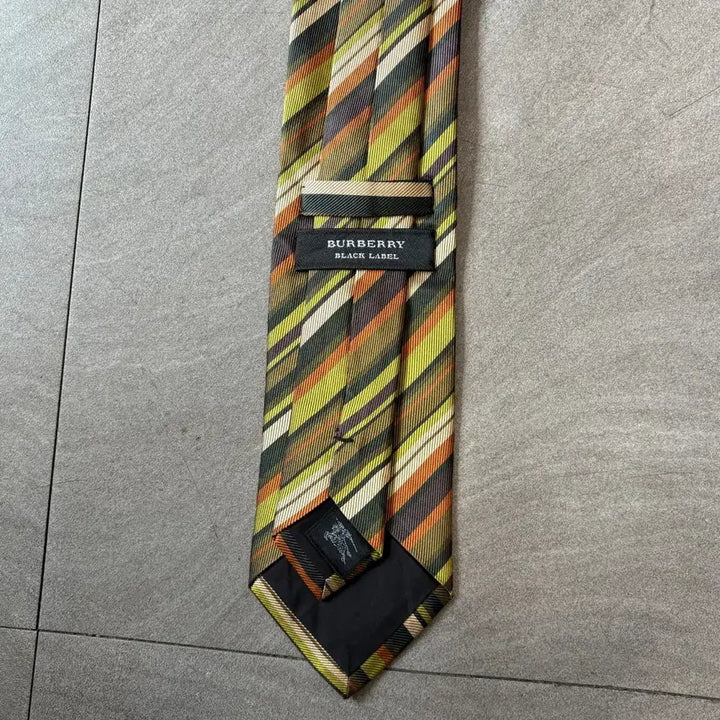 [BUNJANG] Burberry Black Label Necktie / 80년대 생산 버버리 블랙 라벨 넥타이