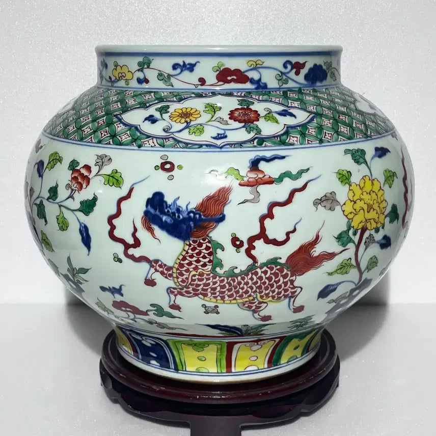 [BUNJANG] Chinese Porcelain Five-Color Kylin Motif Vase / 중국도자기 오채 기린문 호