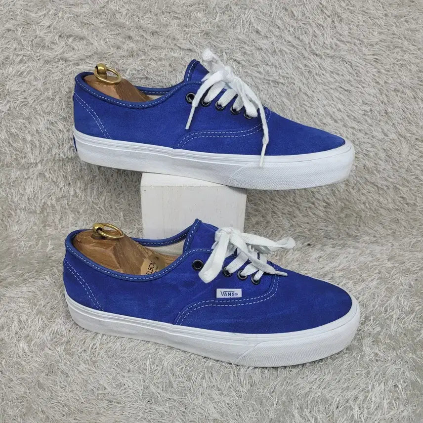 [SOLD OUT] 구제짱짱맨 260 반스 어센틱 블루 에코쿠시 스니커즈