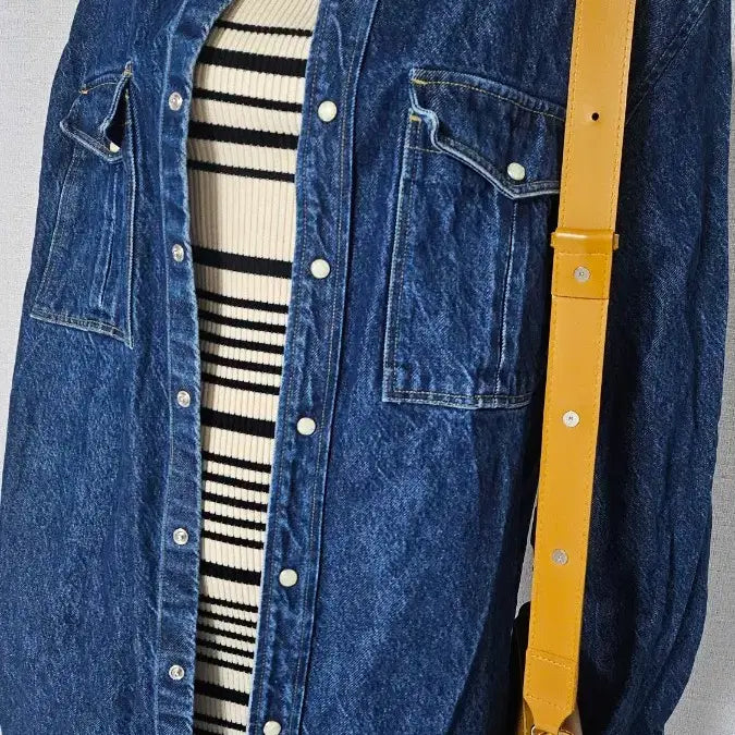 [BUNJANG] ZARA Denim Jacket / ZARA 청자켓...