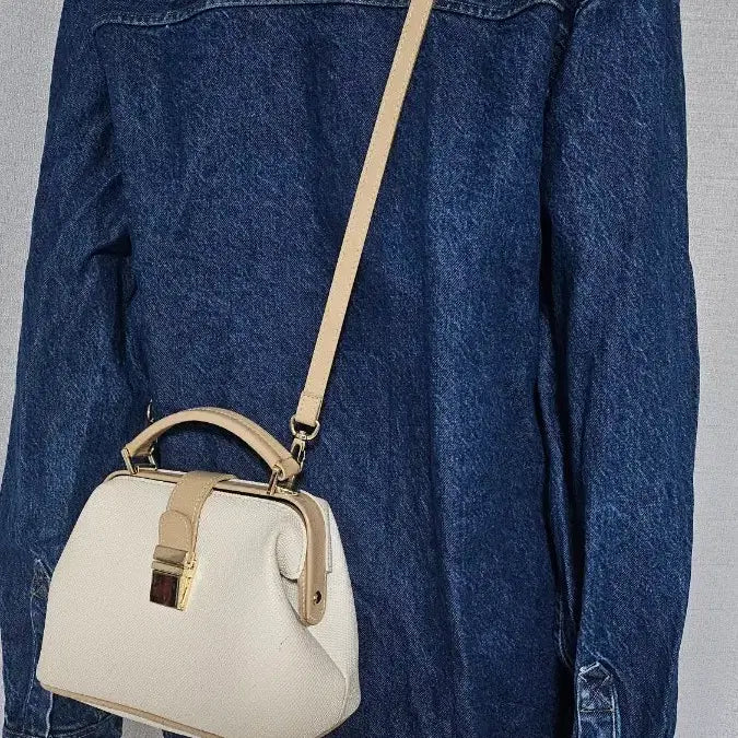 [BUNJANG] ZARA Denim Jacket / ZARA 청자켓...