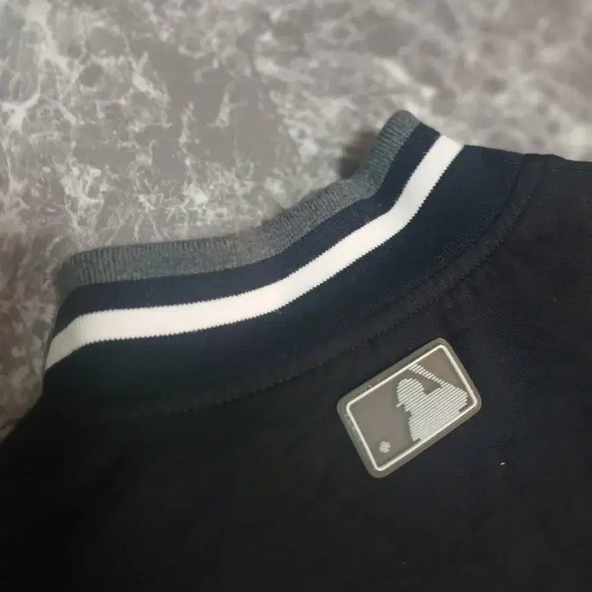 [BUNJANG] MLB Minnesota Twins Detachable Hood Jacket - M / MLB 미네소타 트윈스 후드 자켓(탈부착가능)-M