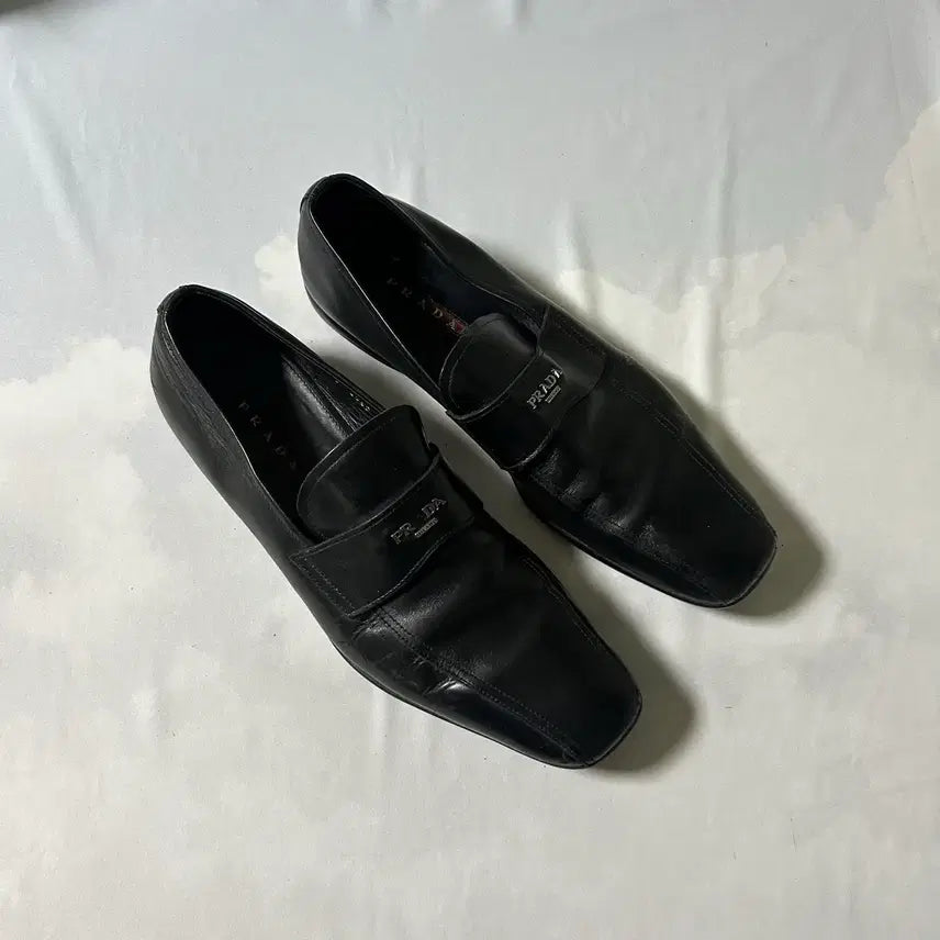 [BUNJANG] Prada Sports Loafers Shoes / Prada sports loafers shoes