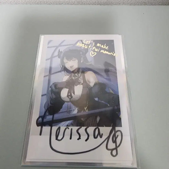 [BUNJANG] Nerissa Ravencroft Signed Photocard / 네리사 레이븐크로프트 친필사인 포토카드