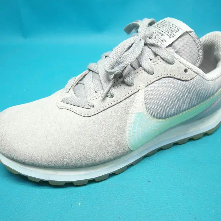 [SOLD OUT] 240/sb0-865/나이키 프리러브 O.X. 스니커즈 운동화/구제특별시