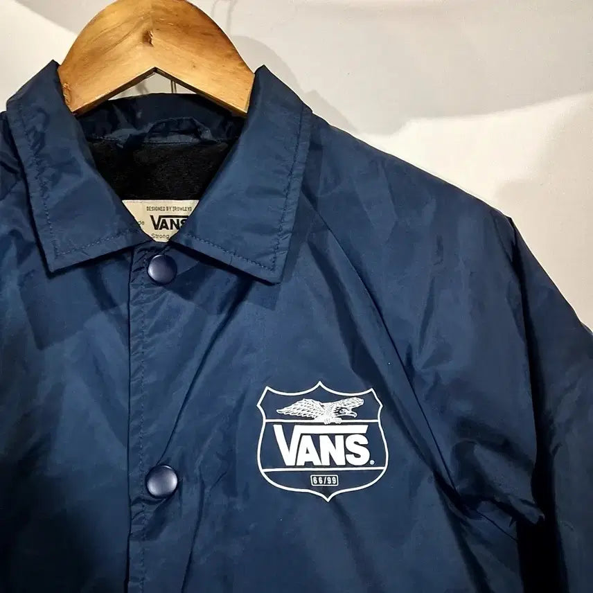 [BUNJANG] Vans Eagle Coach Jacket / [S]반스 독수리 코치 자켓(만원샵)