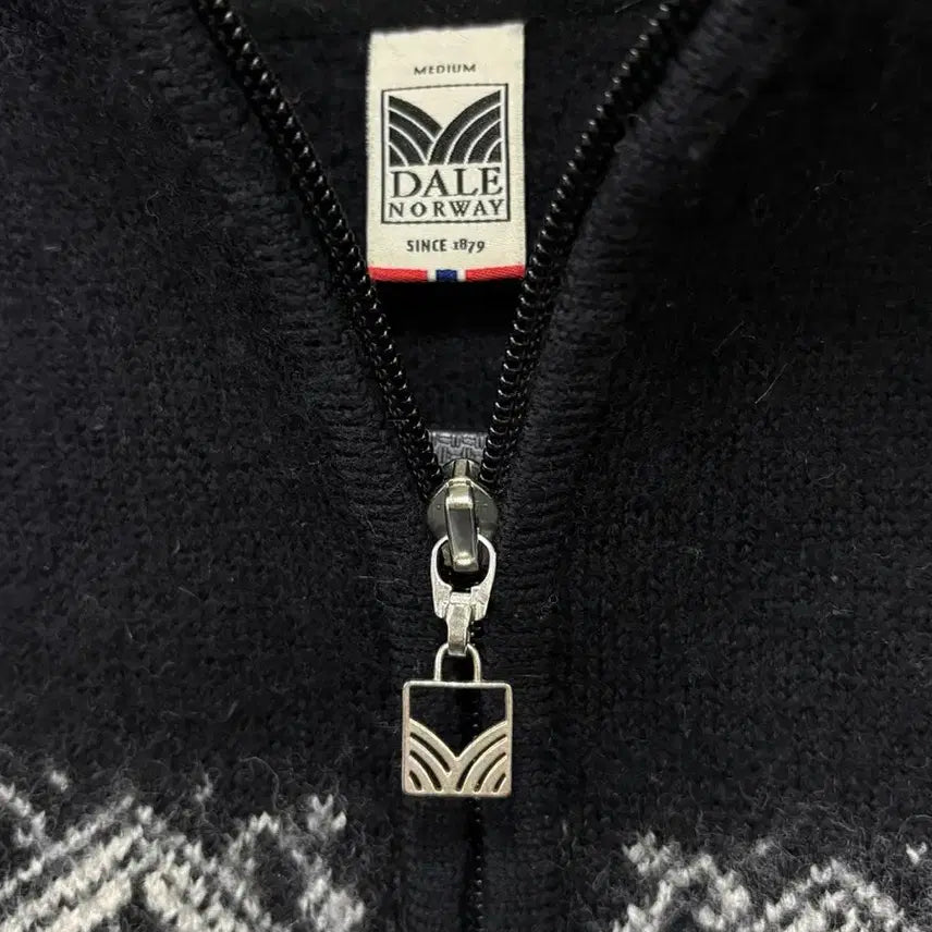 [BUNJANG] Dale of Norway Half Zip Knit Sweater / 데일 오브 노르웨이 (Dale of Norway) 하프 니트 집업