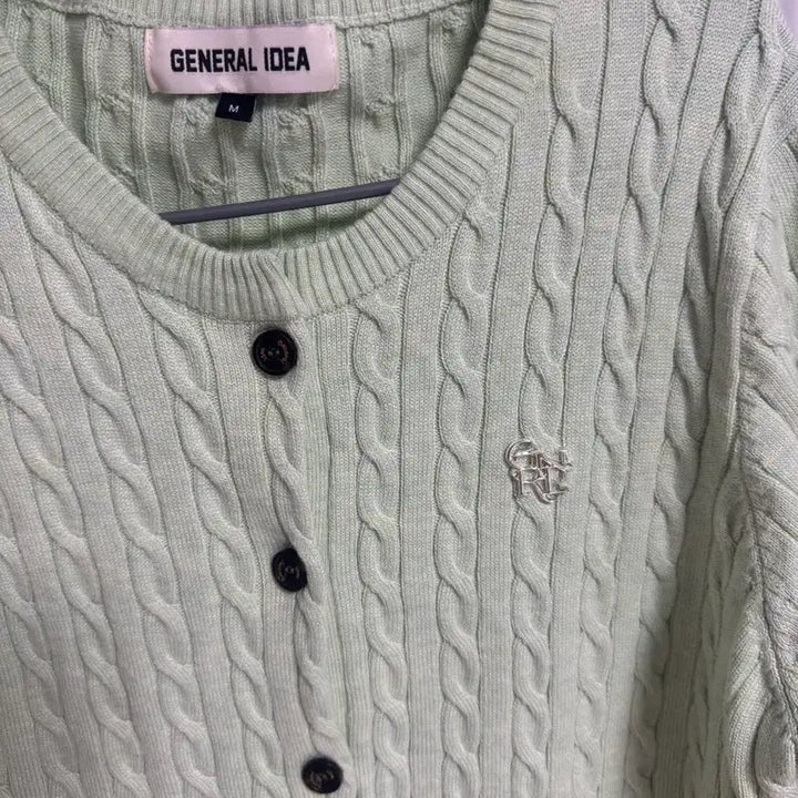 [SOLD OUT] 제너럴아이디어 에센셜 케이블 가디건 M