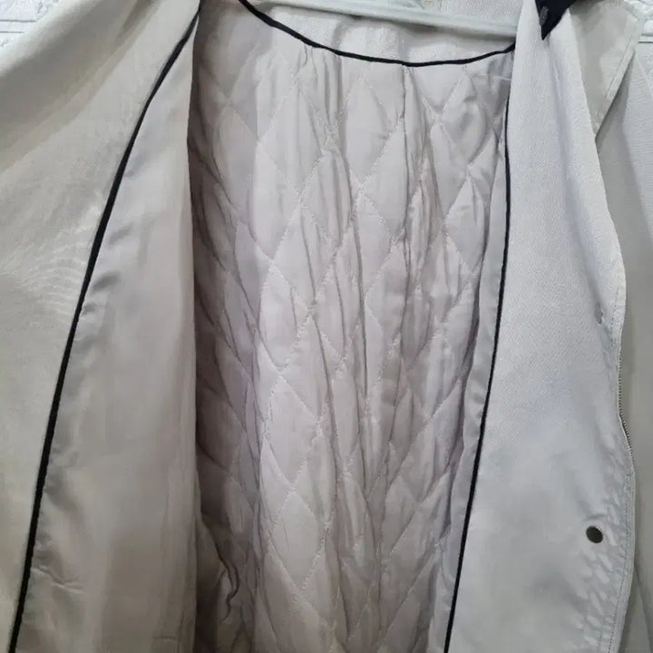 [BUNJANG] Anne Klein Oversized Color Block Long Coat - Ivory / 앤클라인 오버핏 간절기 코트  하객룩 출근룩22년