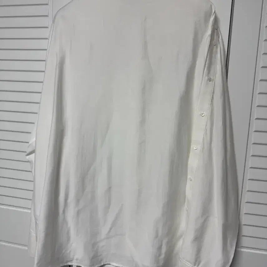 [BUNJANG] The Ilma Silk Shirt / 더일마 실크 셔츠