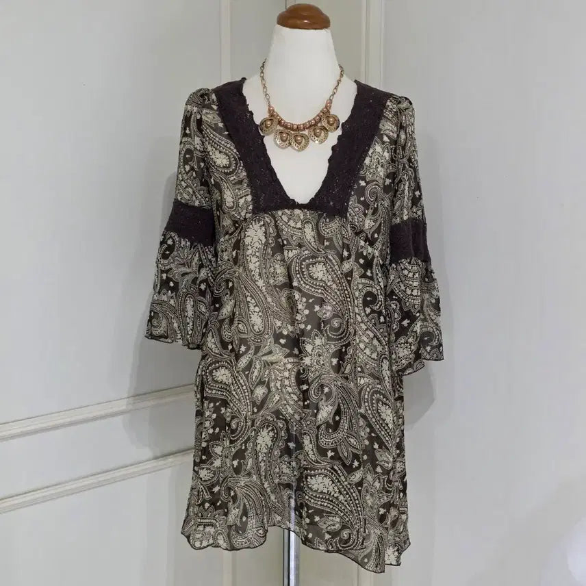 [BUNJANG] Bohemian Paisley Oriental Vintage Blouse / 일본빈티지 보헤미안 페이즐리 오리엔탈 히피모리걸 쉬폰 블라우스