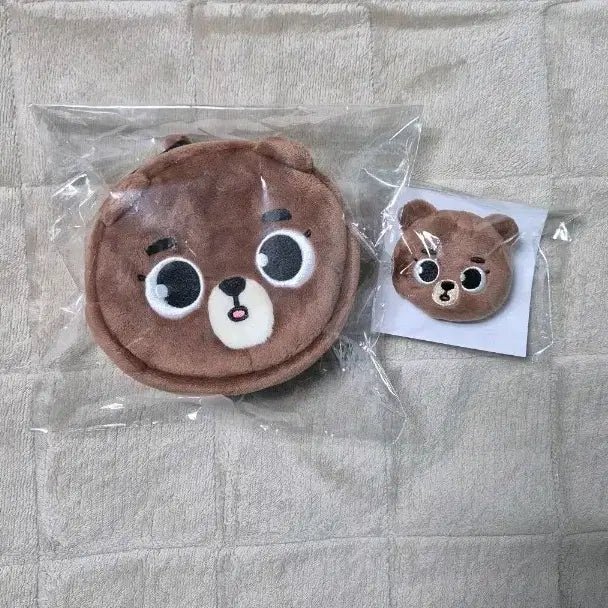 [BUNJANG] Day6 Pouch and Soft Badge Bundle Set / 데이식스 일본 파우치 방 + 소프트 뱃지 방 일괄