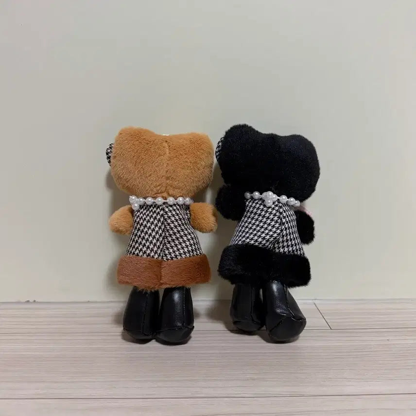 [BUNJANG] Hello Kitty Checkered Dress Keyring Bundle Set / [일괄] 롱다리 키티 체크 원피스 인형 키링 세트