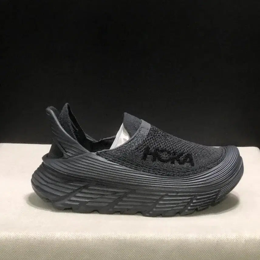 [BUNJANG] Hoka Restore TC All Black Sneakers / 호카 리스토어 TC 올블랙