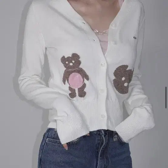[BUNJANG] Pale Jade Bear Cardigan Ivory / 페일제이드 베어 가디건 아이보리