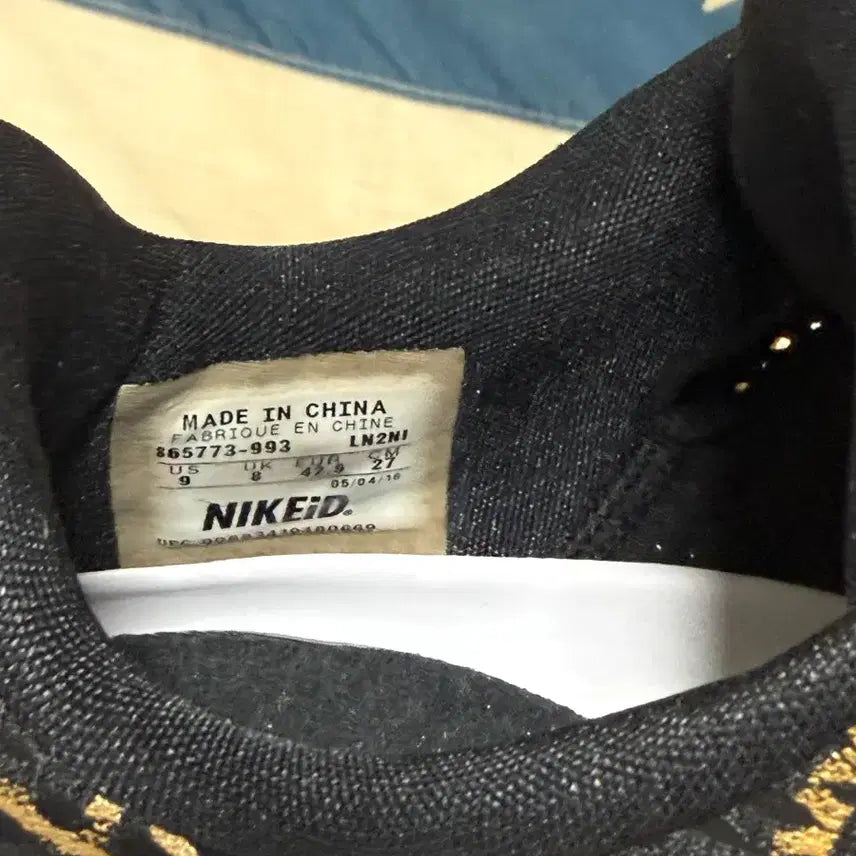 [BUNJANG] Nike Kobe 11 Mamba Day Sneakers / 나이키 코비11 맘바데이 270