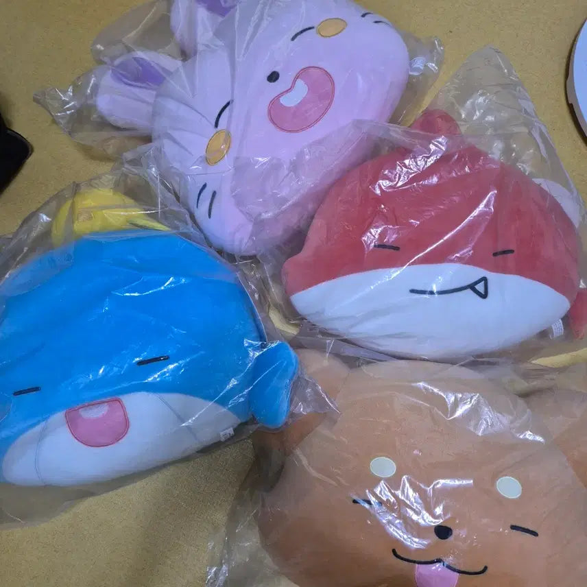 [BUNJANG] Pixelly Doll Cushion / 픽셀리 인형쿠션