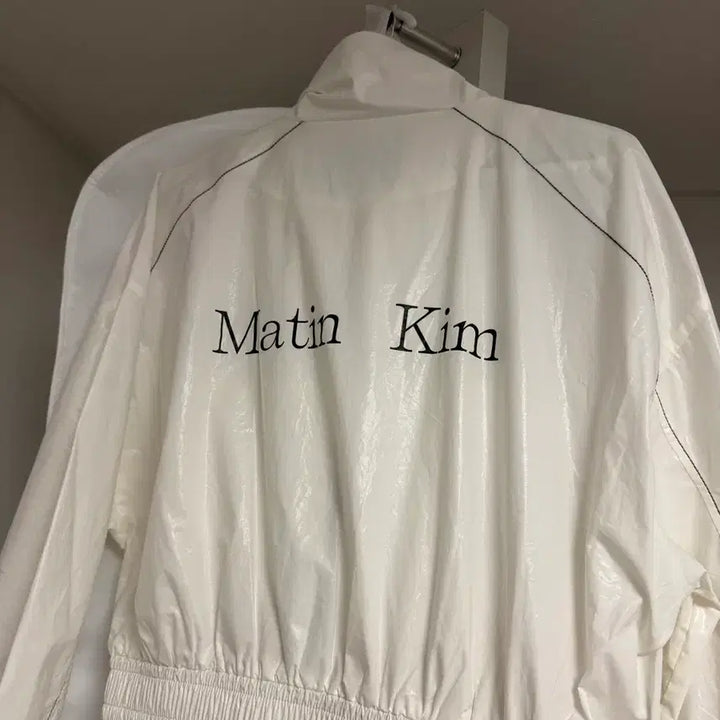 [BUNJANG] Matting Kim White Windbreaker Jacket / (S) 마뗑킴 화이트 바람막이