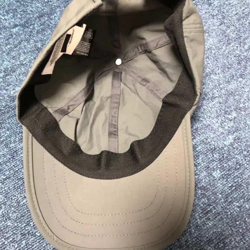 [SOLD OUT] (새상품) 월스와일무브먼트 optician cap 2.0 그레이