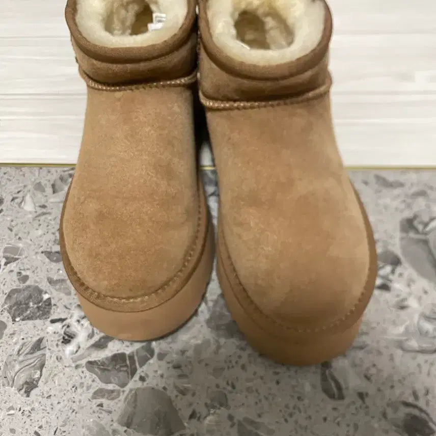 [BUNJANG] Ozwear UGG Chestnut Boots / 오즈웨어 어그 정품 220-225