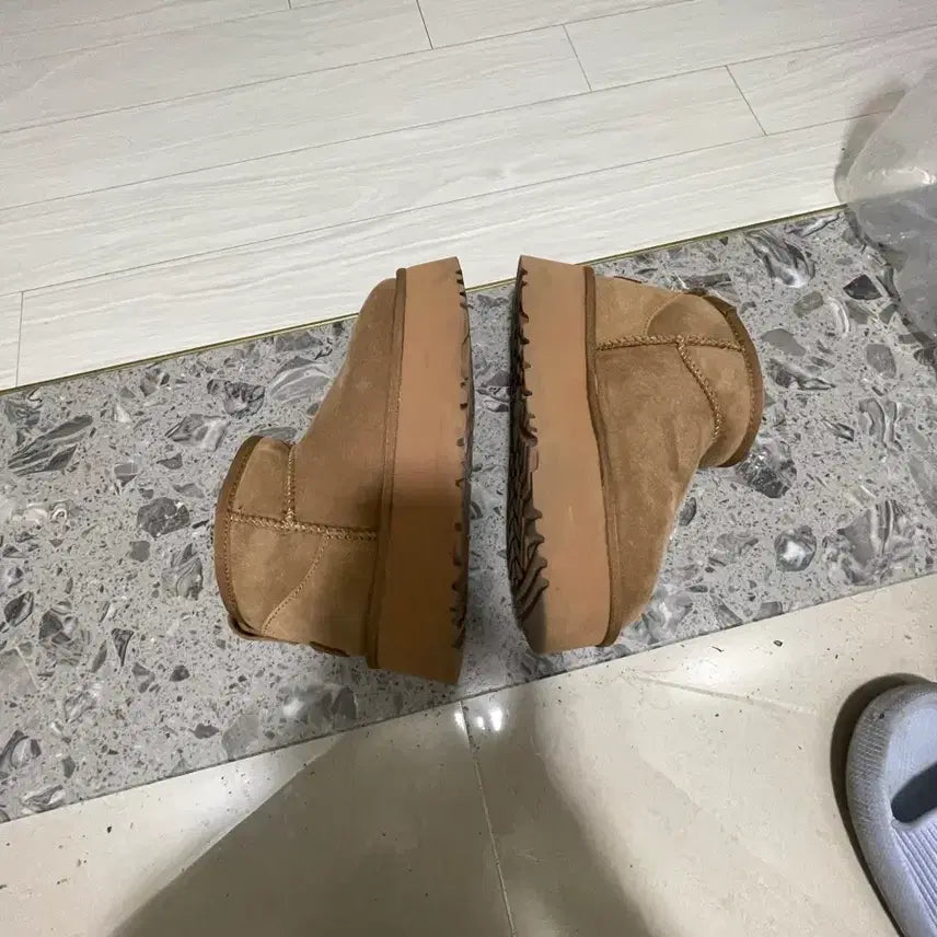 [BUNJANG] Ozwear UGG Chestnut Boots / 오즈웨어 어그 정품 220-225