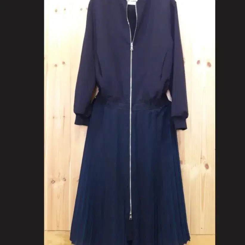 [BUNJANG] Karl Lagerfeld Signature Blouson Dress / (무료배송) 칼라거펠트 시그니처 블루종 원피스