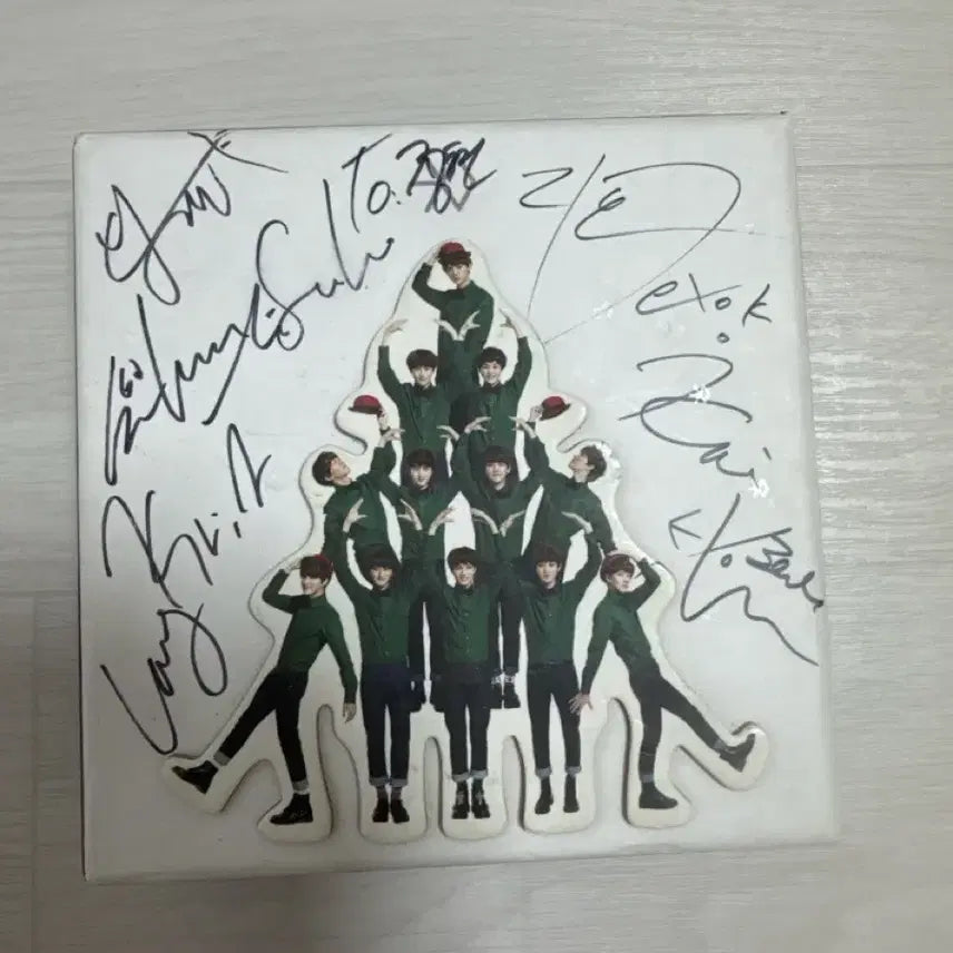 [SOLD OUT] 엑소오빠들 친필싸인 앨범 크리스마스 에디션