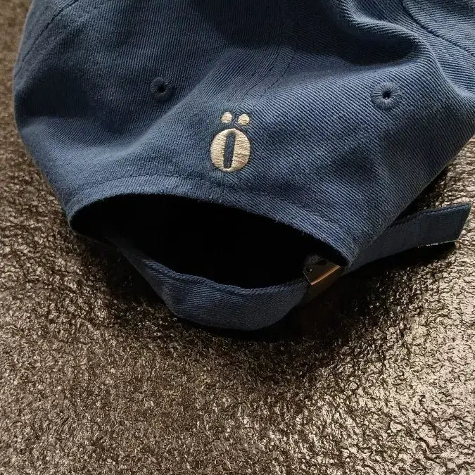 [BUNJANG] oove Lettering Ball Cap / oove 우브 레터링 볼캡 FREE 3회착용 실내