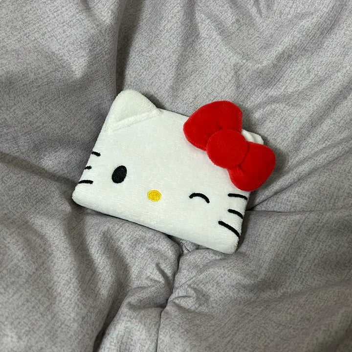 [BUNJANG] Hello Kitty Velvet Photocard Binder / 헬로키티 벨벳 포카바인더 (콜렉트북)