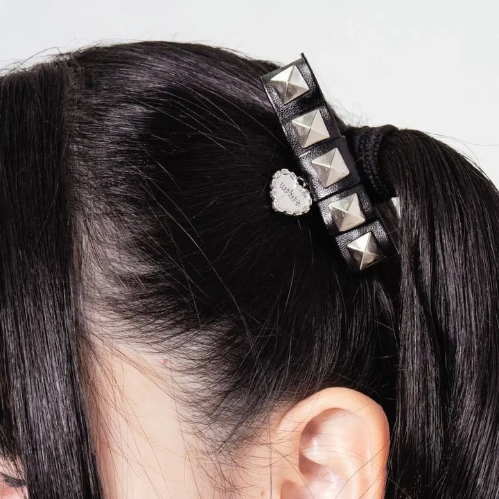 [BUNJANG] Lafary Mine Studded Leather Slim Ribbon Hairpin / Lafary 라파리 mine 스터드 레더 슬림 리본 머리핀 헤어핀