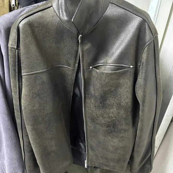 [BUNJANG] ZARA Washed Faux Vintage Leather Jacket / 자라 워시드 페이크 빈티지 레더 자켓 브라운