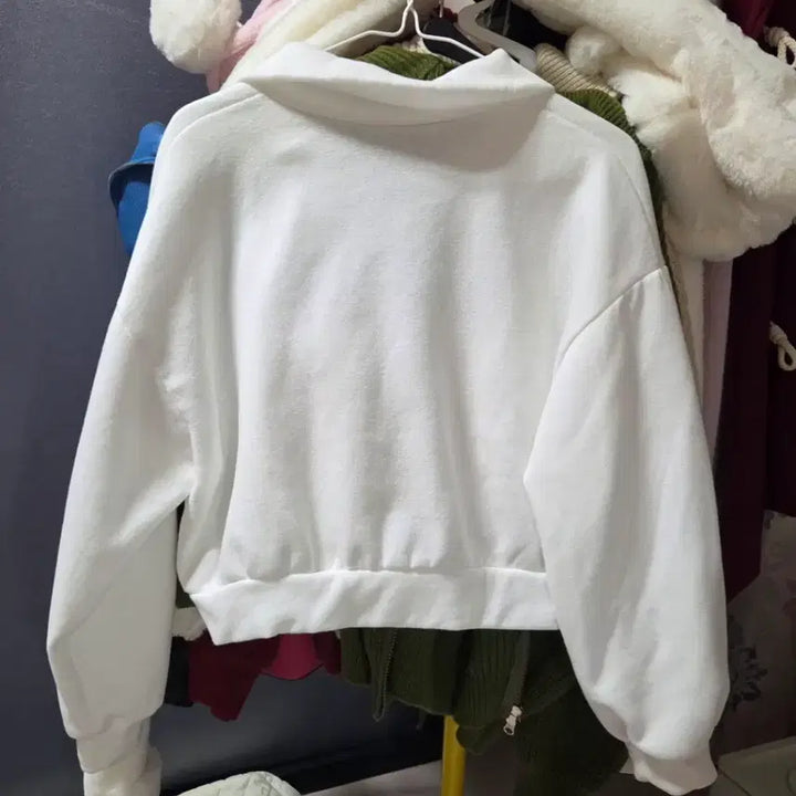 [BUNJANG] Ablery Two-Way Zipper Fleece Collar Sweatshirt White / 새상품 에이블리 화이트 투웨이 기모 카라집업