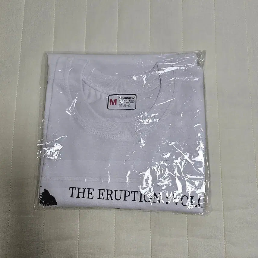 [SOLD OUT] 리레볼루션 볼케이노 티셔츠