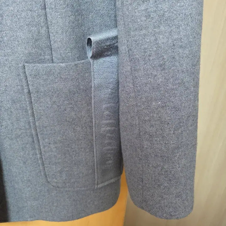 [BUNJANG] LANVIN Collection Lettering Blazer Gray / LANVIN 랑방 컬렉션 레터링 모자켓 그레이