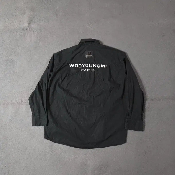 [BUNJANG] Wooyoungmi 22SS Paris Collection Leather Patch Shirt / 여성 우영미 22ss 파리컬렉션 백 레더 패치 셔츠 38 (남성95)
