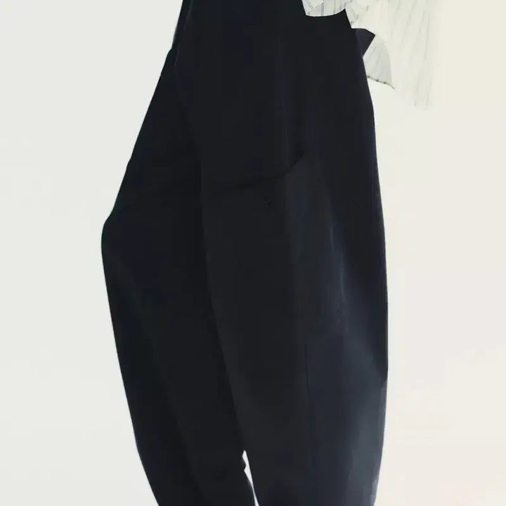 [SOLD OUT] ZARA 자라 배럴핏 벌룬 카고 팬츠 (블랙)