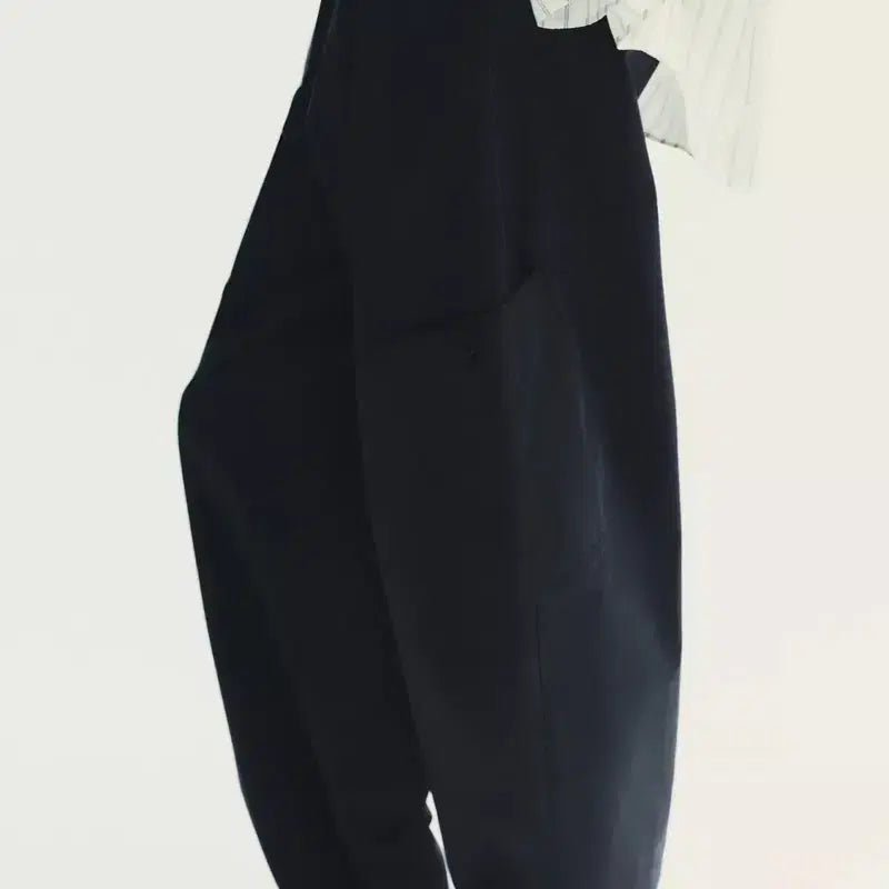[SOLD OUT] ZARA 자라 배럴핏 벌룬 카고 팬츠 (블랙)